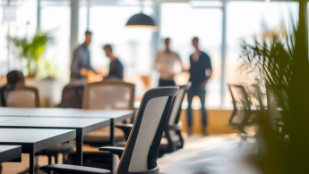 Tendances décoration d'intérieur pour espaces de coworking modernes