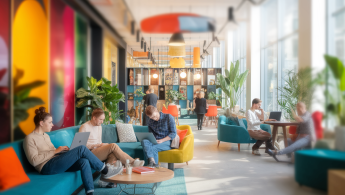 Espaces créatifs hybrides : allier décor inspirant et fonctionnalité numérique